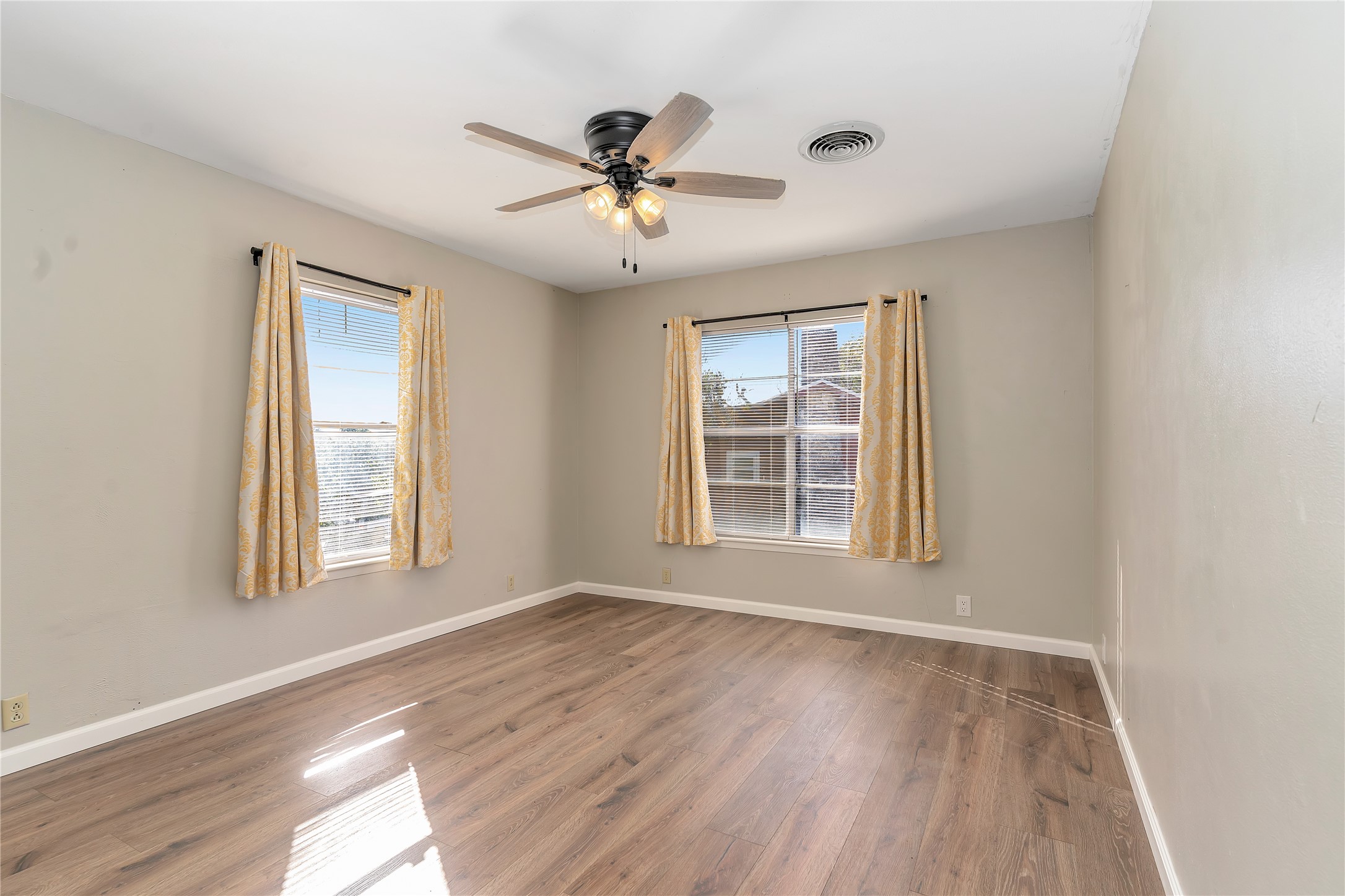 488 County Road 1600 Clifton TX 76634
