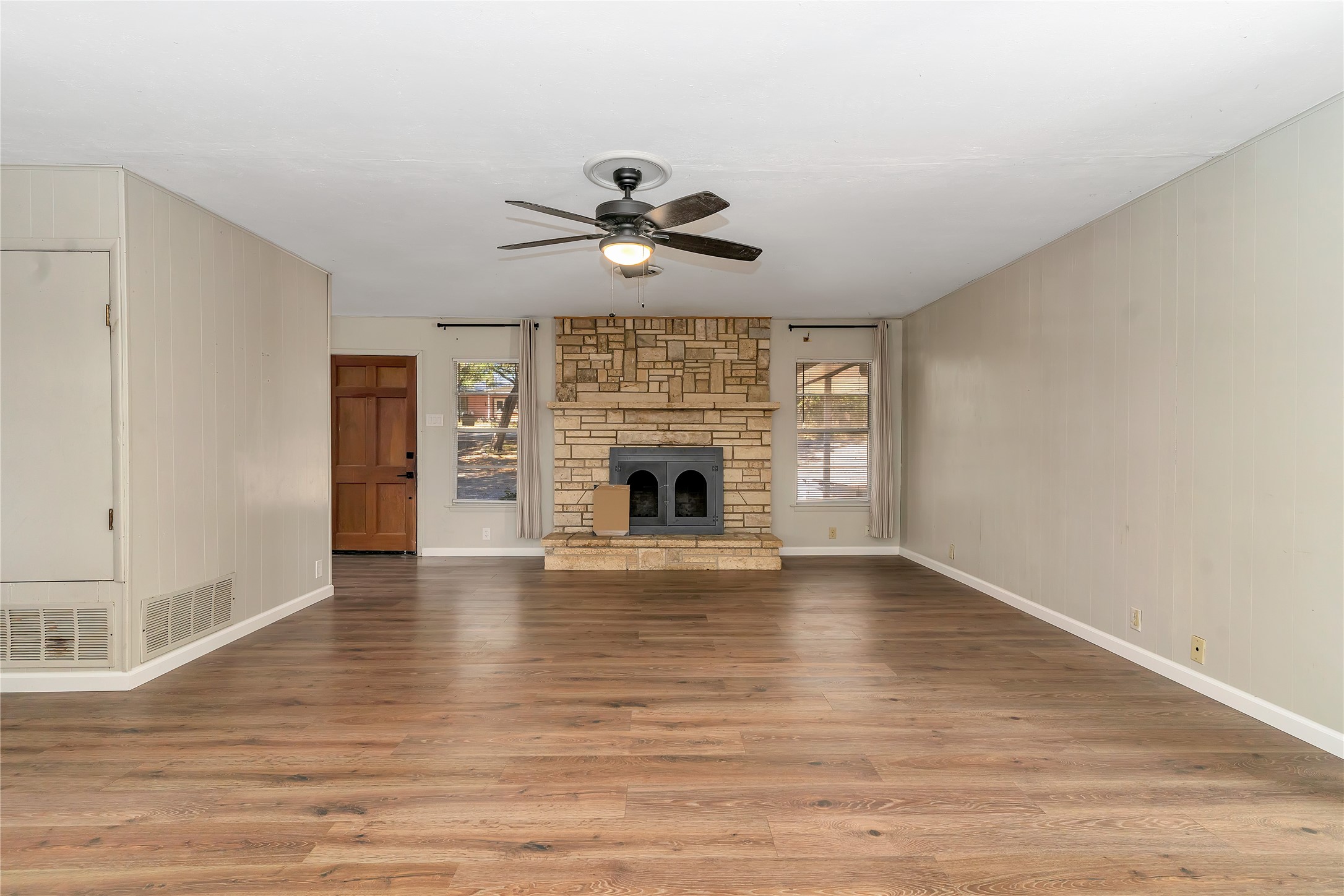 488 County Road 1600 Clifton TX 76634