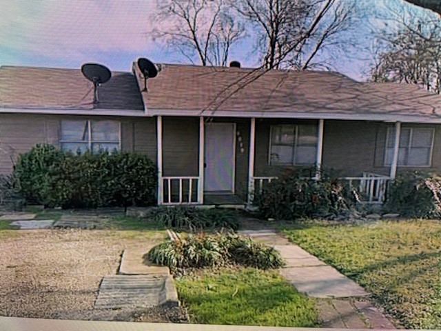 2518 Kahn Street Dallas TX 75241