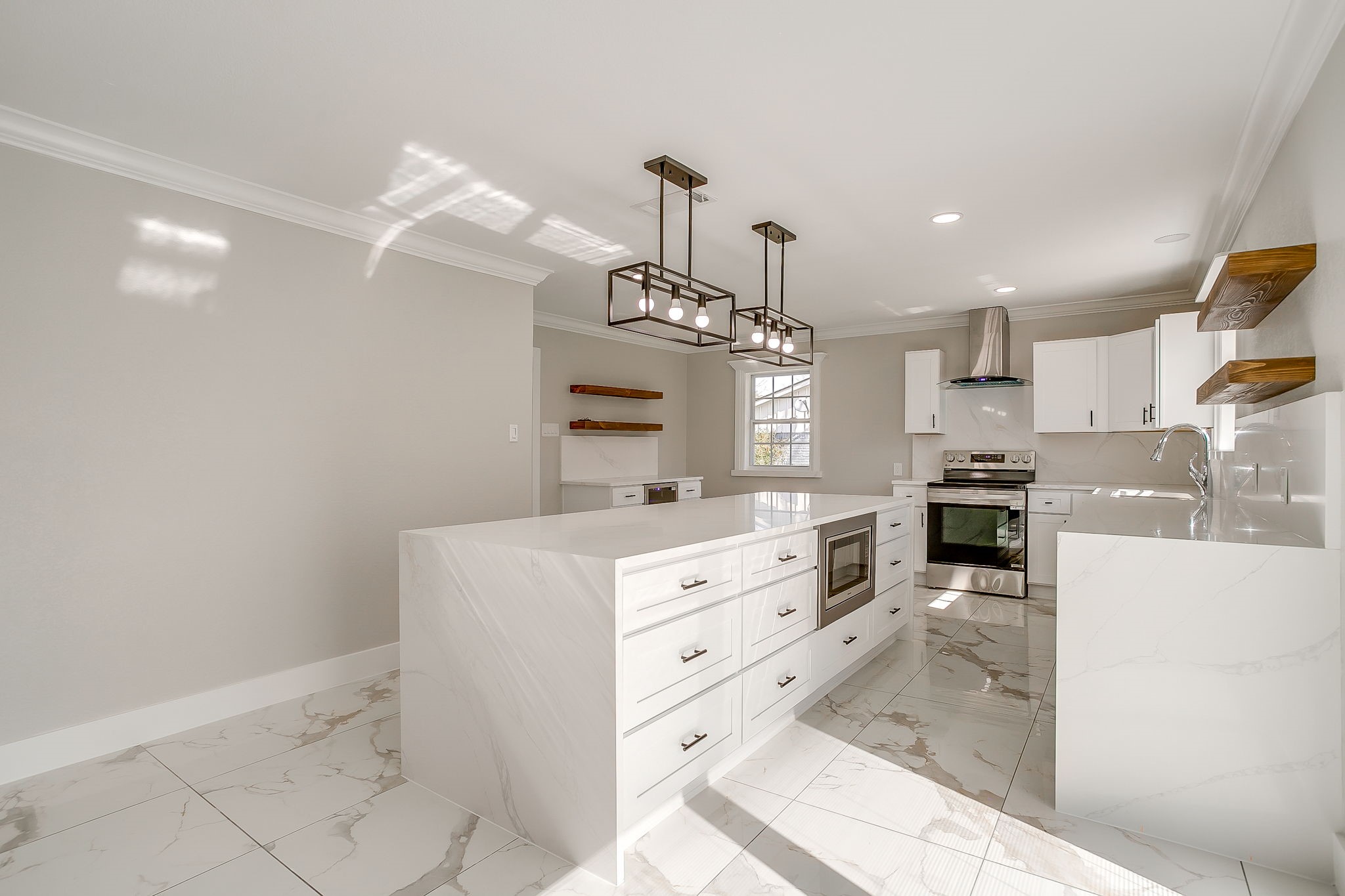 2512 Glen Garden Avenue Fort Worth TX 76119