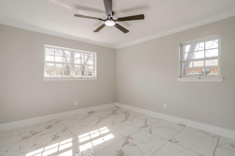 2512 Glen Garden Avenue Fort Worth TX 76119