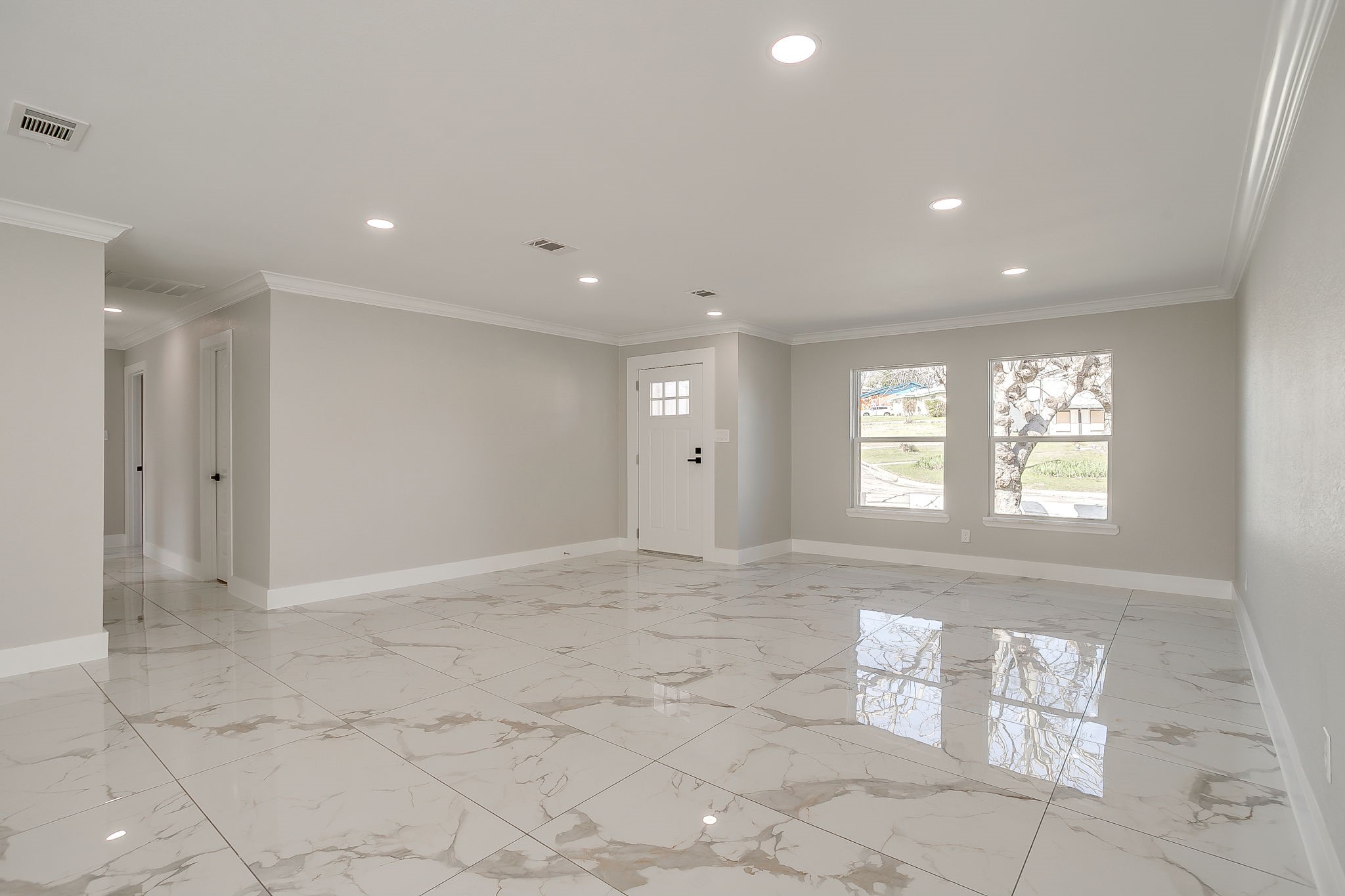 2512 Glen Garden Avenue Fort Worth TX 76119