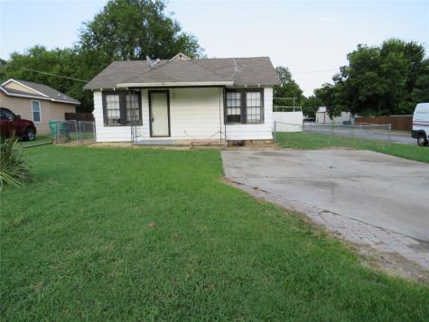 406 N Ruddell Street Denton TX 76209