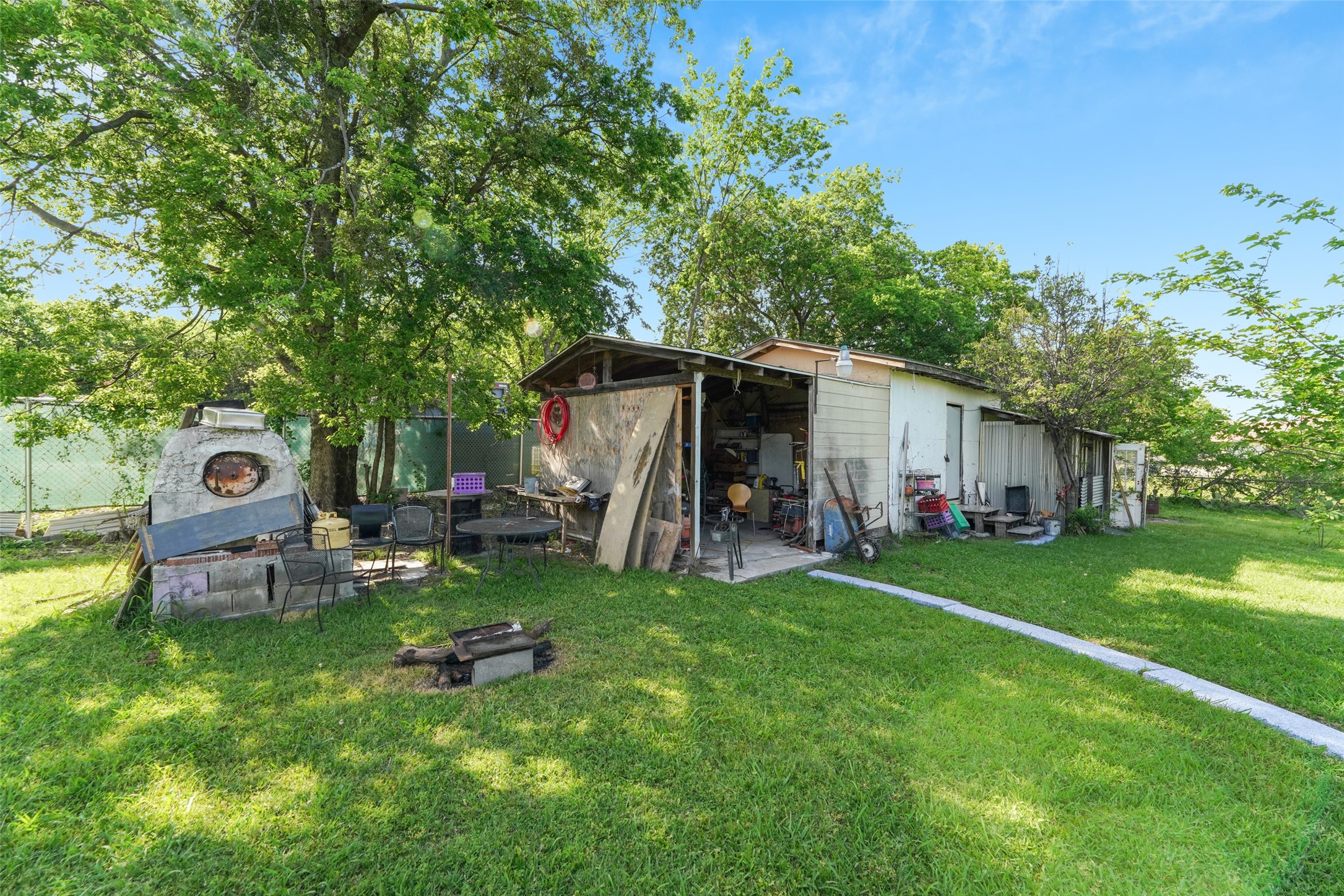 11405 S Blossom Circle Balch Springs TX 75180