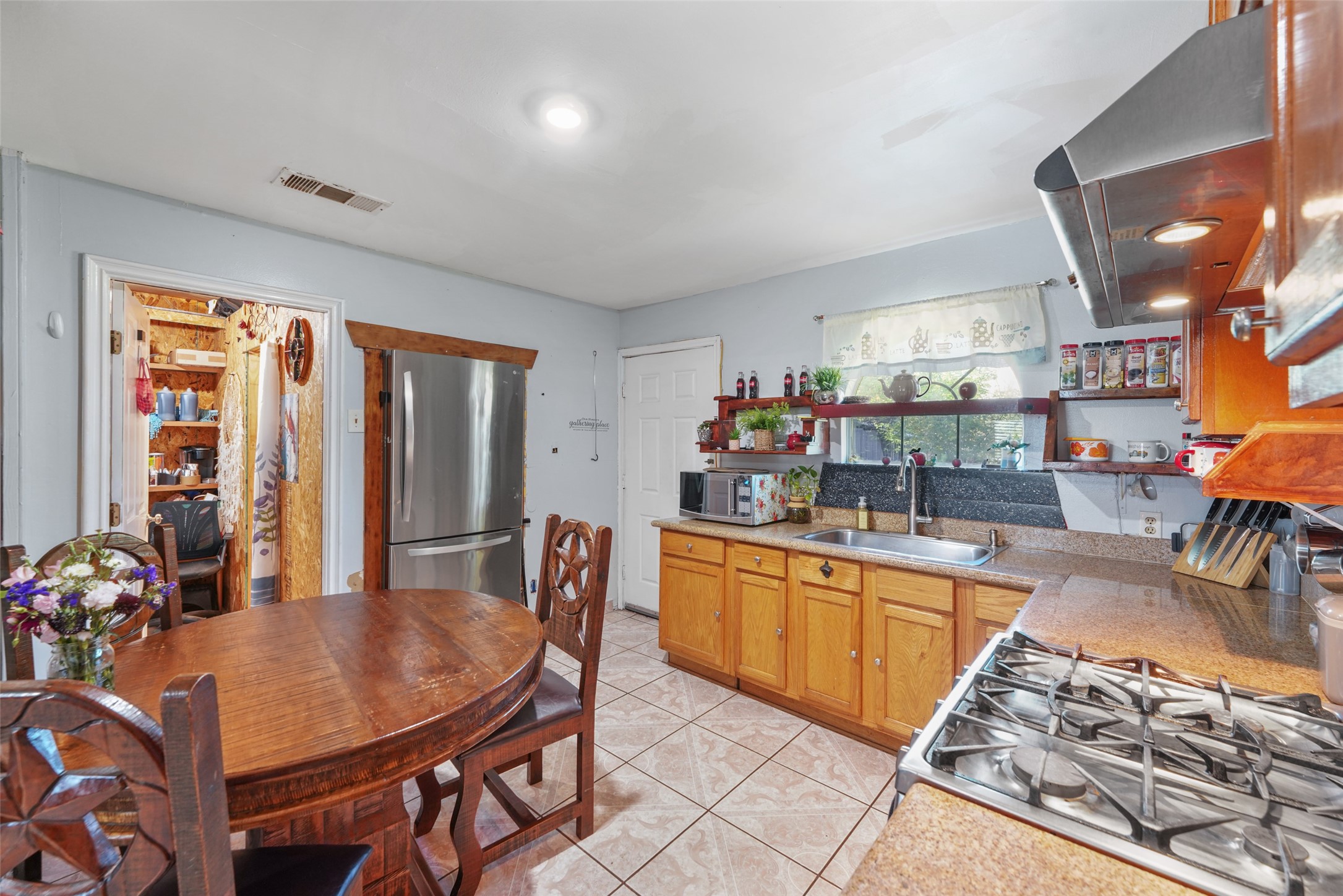 11405 S Blossom Circle Balch Springs TX 75180