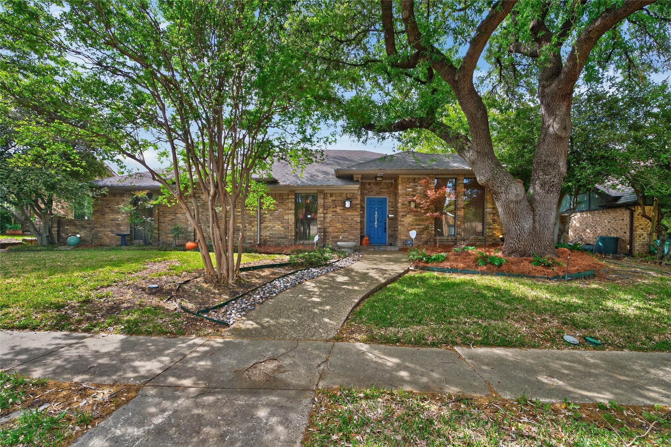 10128 Cimmaron Trail Dallas TX 75243