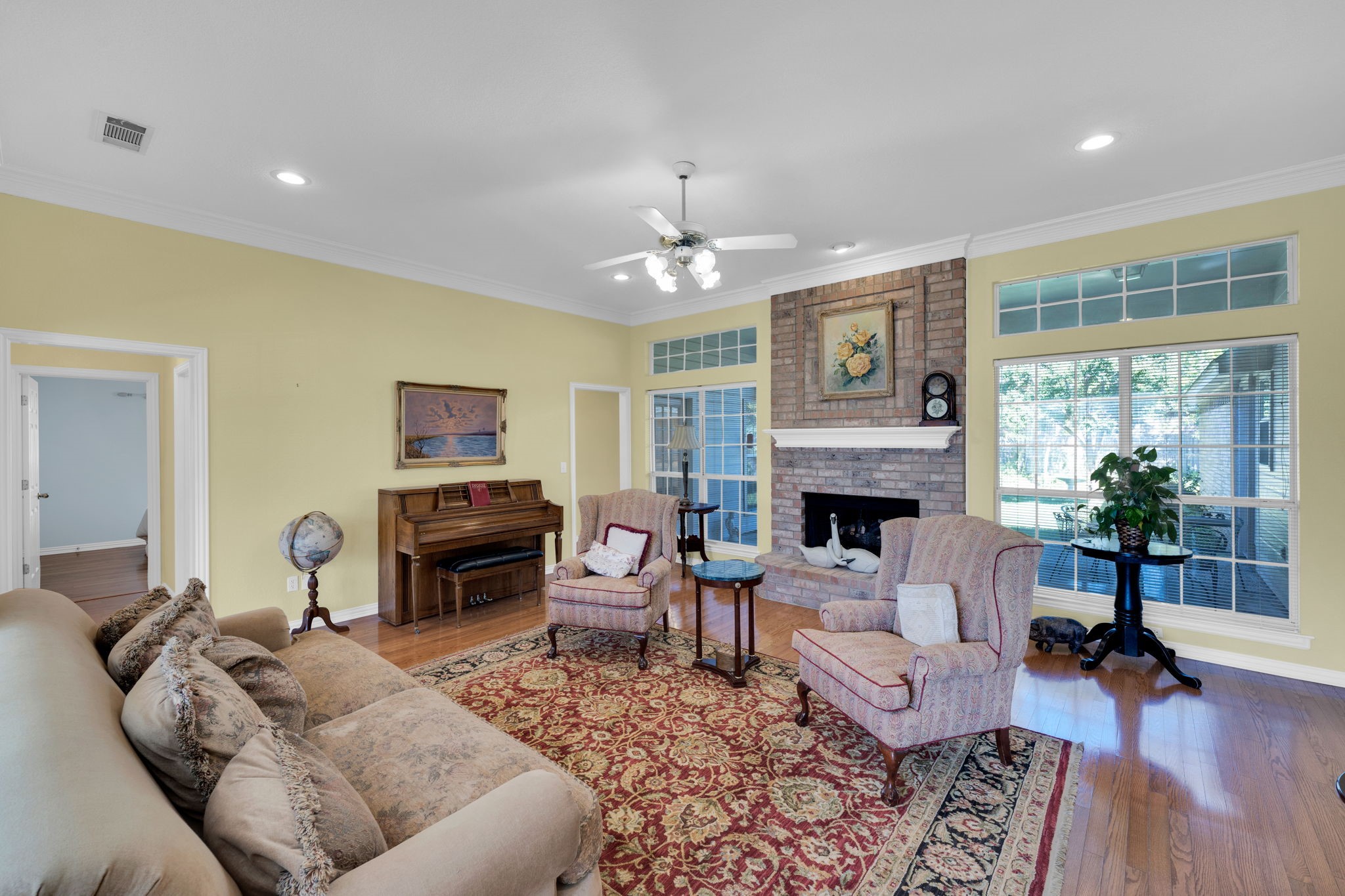 1713 Turtle Point Drive Desoto TX 75115