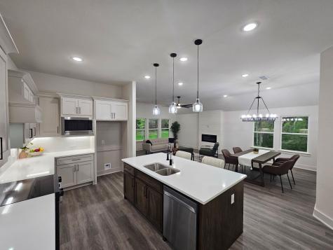 2017 Shady Creek Crossing Azle TX 76020