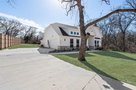 2017 Shady Creek Crossing Azle TX 76020