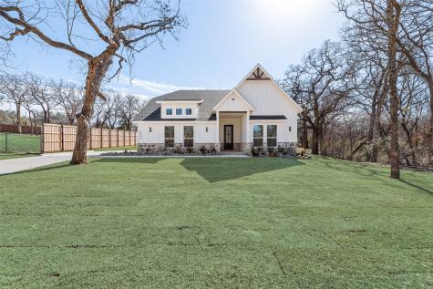 2017 Shady Creek Crossing Azle TX 76020
