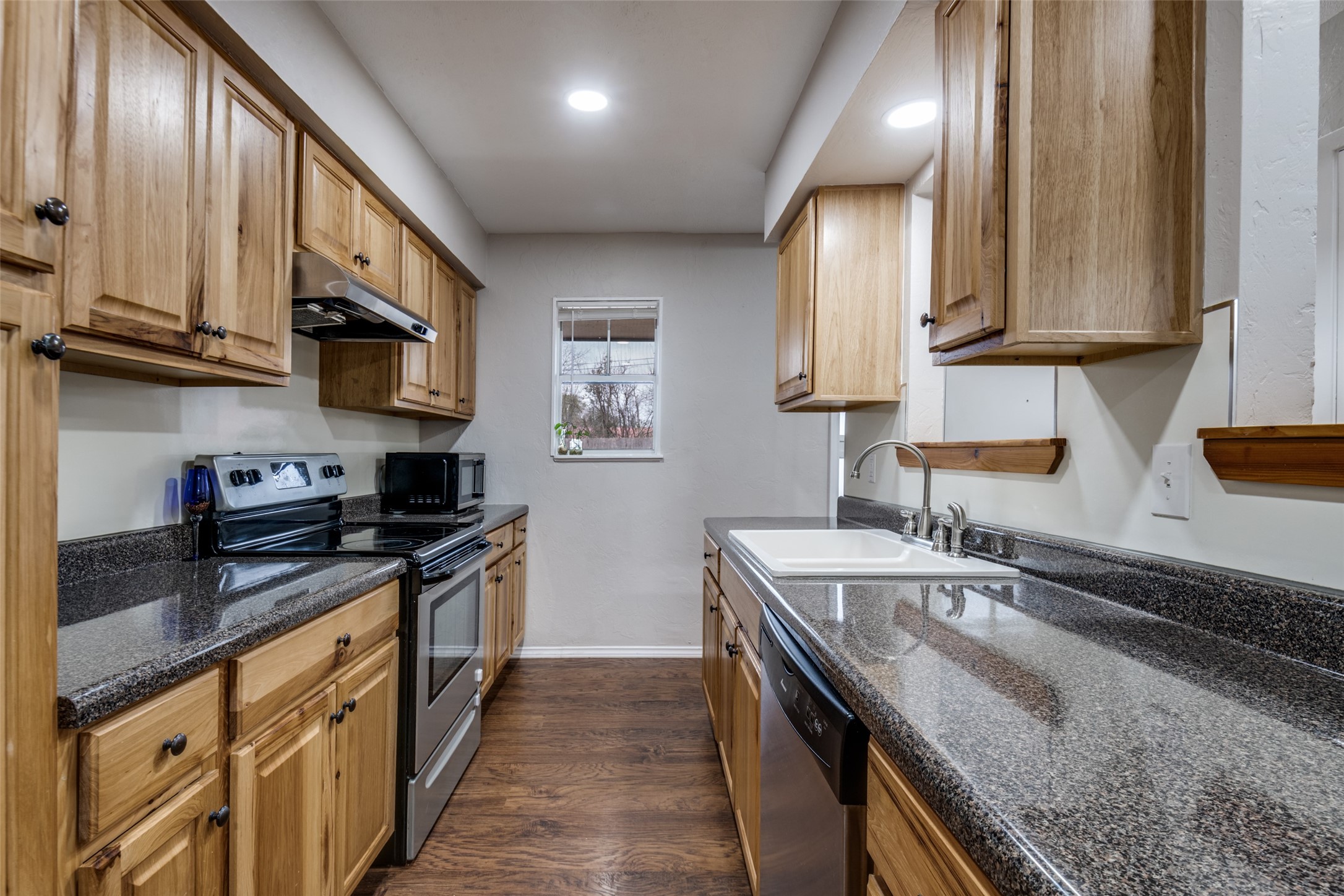 861 Betty Drive Terrell TX 75160