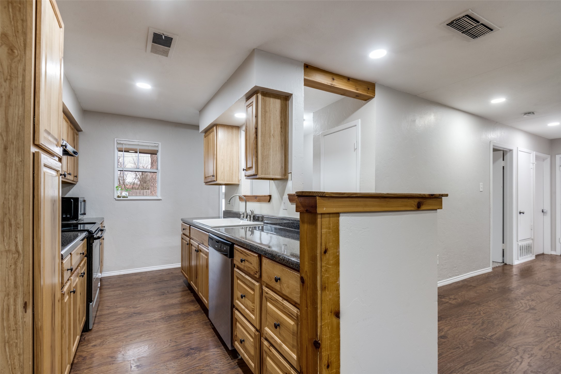 861 Betty Drive Terrell TX 75160