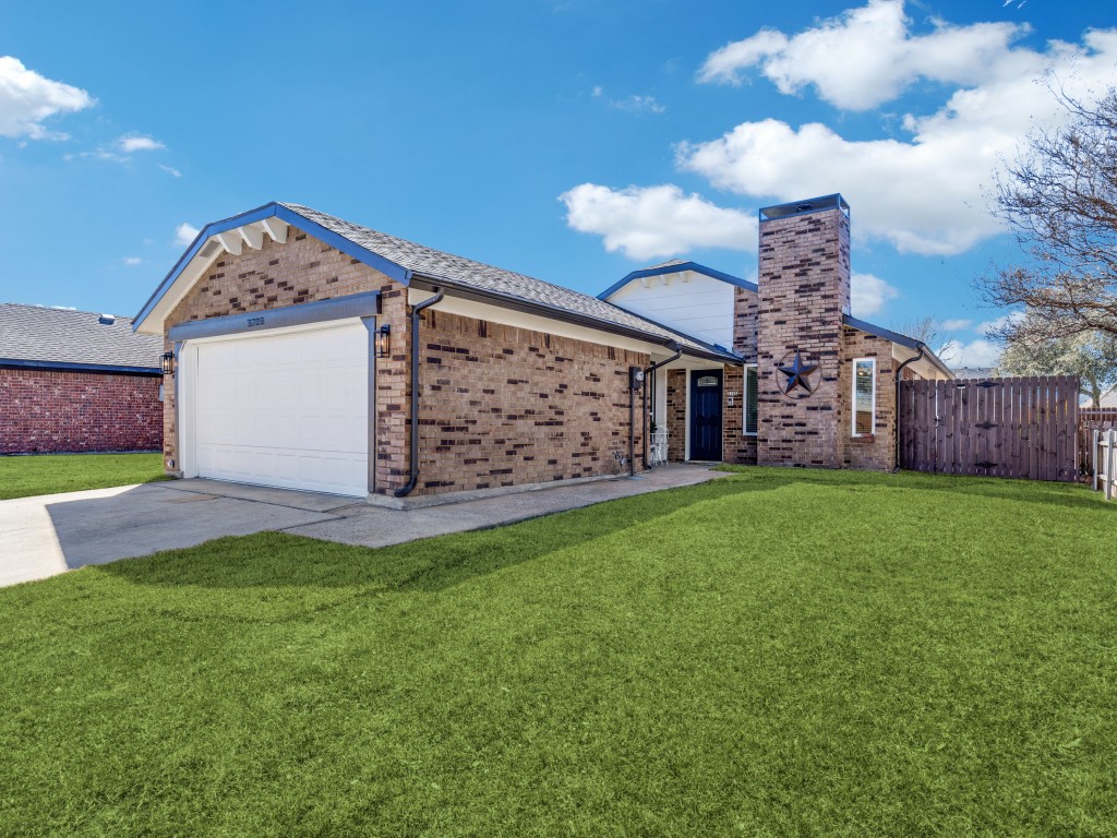 3703 Verlaine Drive Carrollton TX 75007