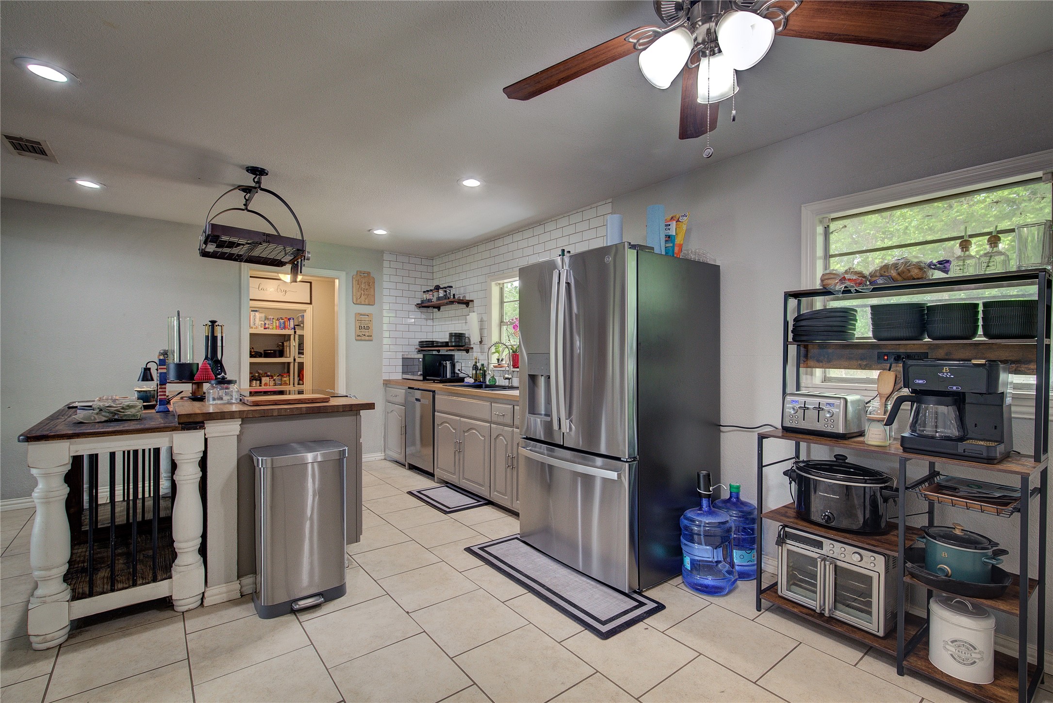 601 N 4th Street Wills Point TX 75169