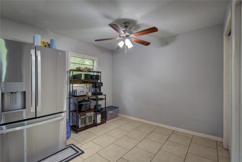 601 N 4th Street Wills Point TX 75169