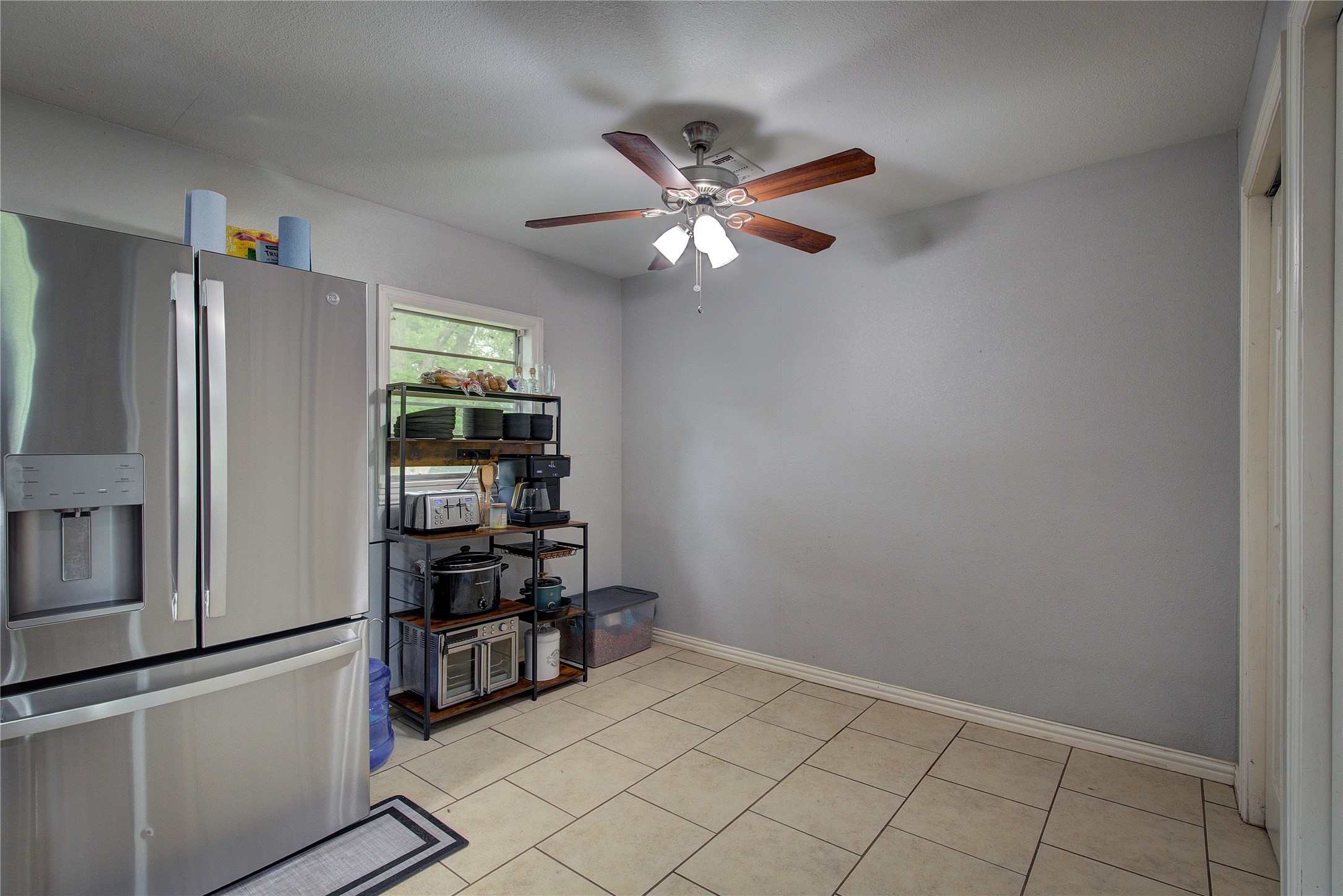 601 N 4th Street Wills Point TX 75169