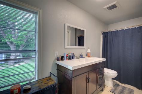 601 N 4th Street Wills Point TX 75169