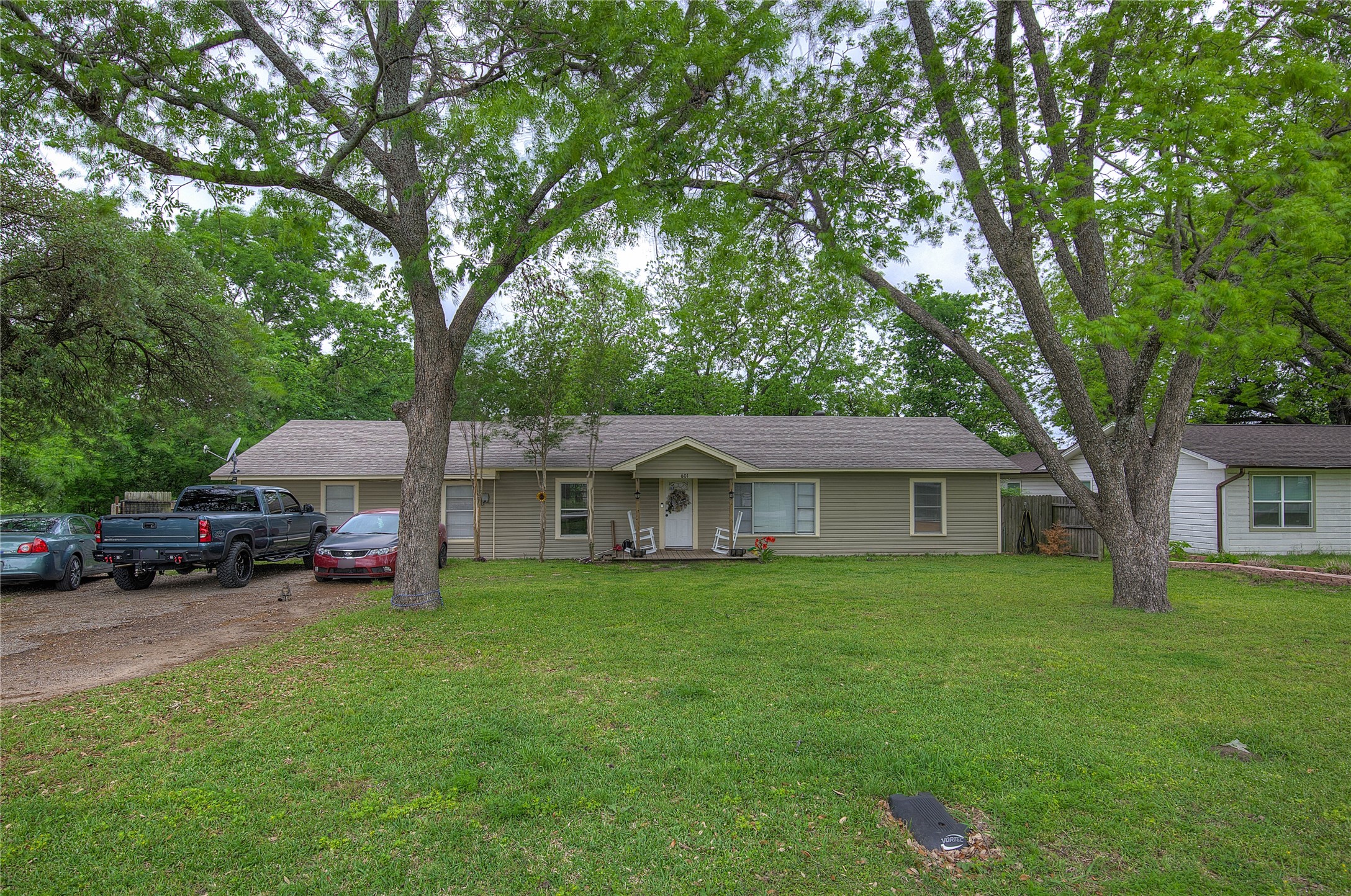 601 N 4th Street Wills Point TX 75169