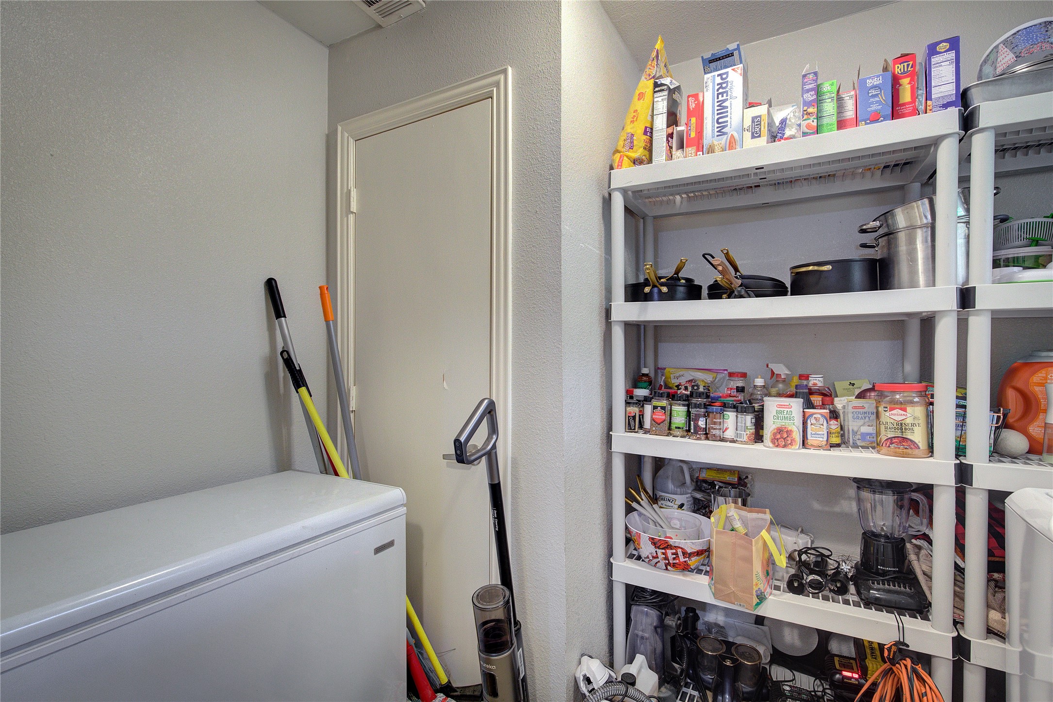 601 N 4th Street Wills Point TX 75169