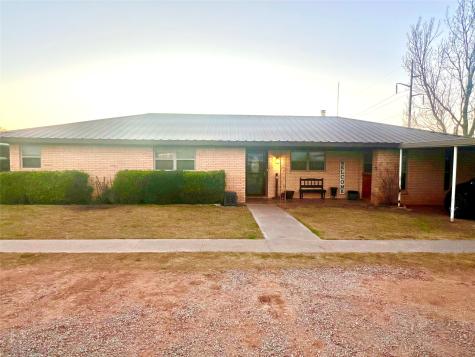 212 S Bryan Avenue Aspermont TX 79502