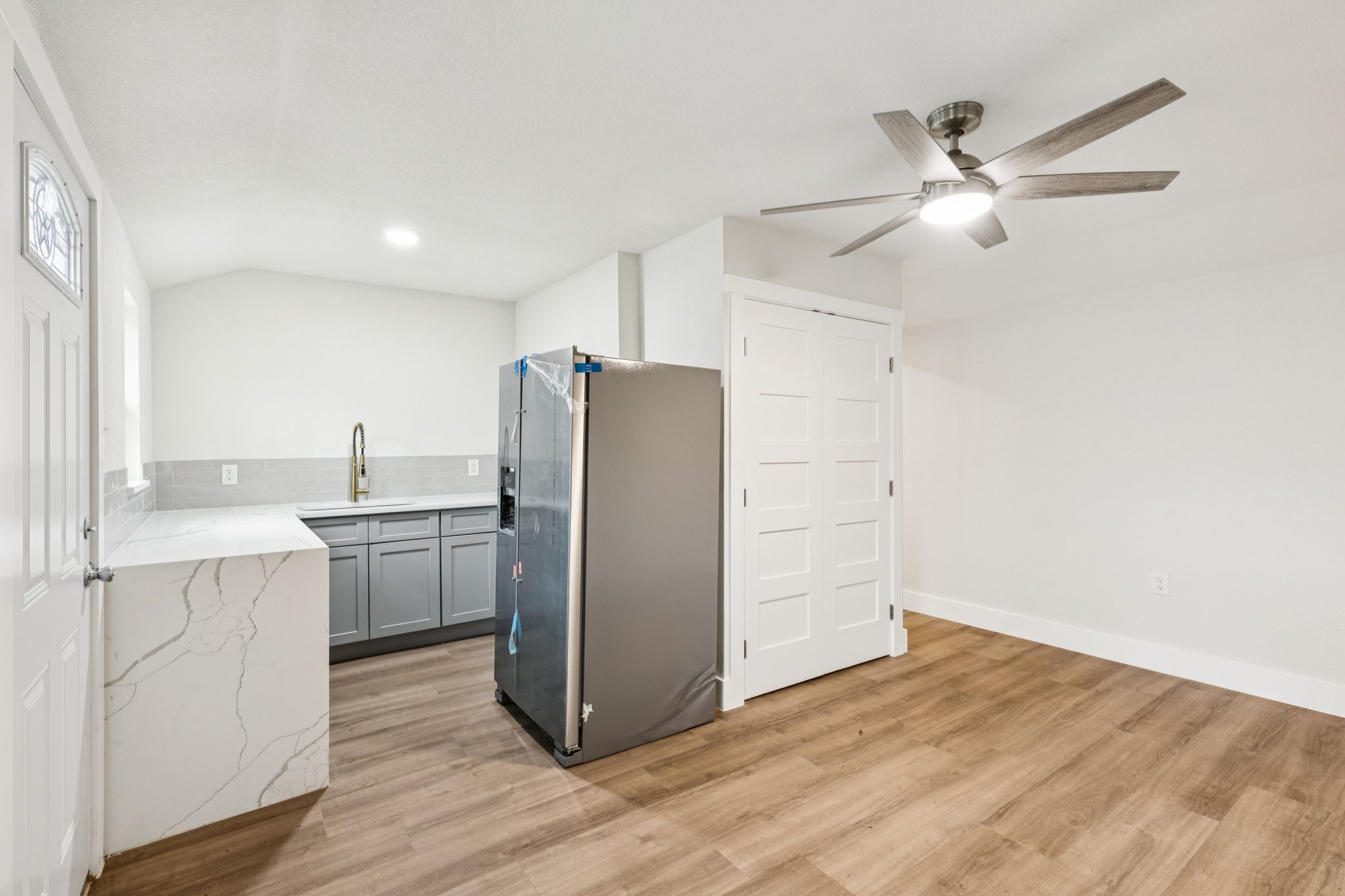 1426 Alaska Avenue Dallas TX 75216