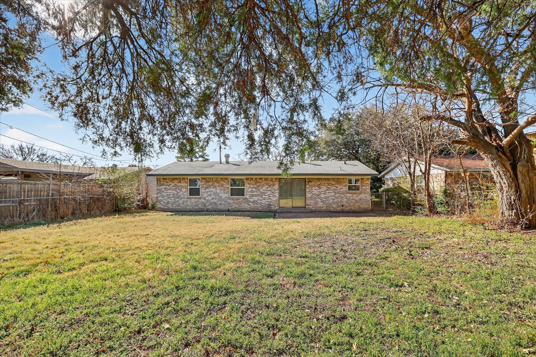 1845 Wintergreen Road Carrollton TX 75006