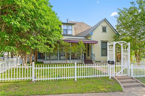 300 W Texas Street Denison TX 75020