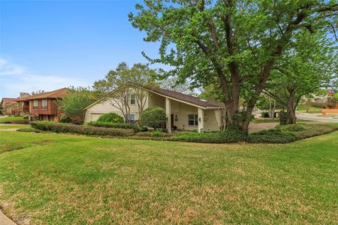 3413 Hidalgo Street Irving TX 75062