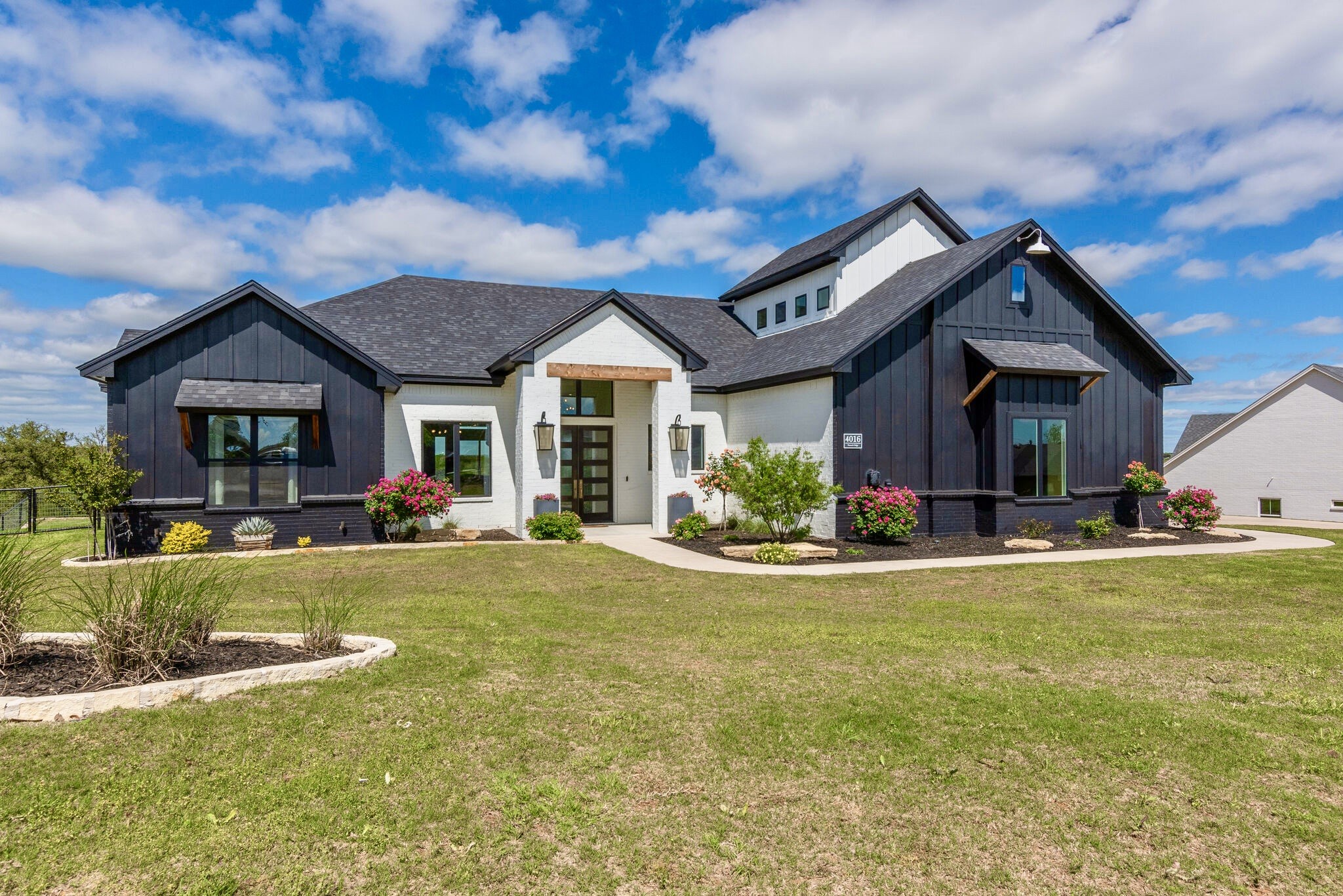 4016 Pinnacle Ridge Granbury TX 76049