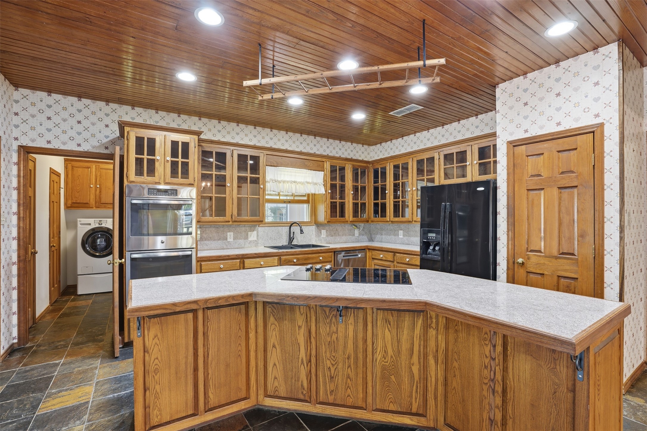 1000 Barry Lane Cleburne TX 76031
