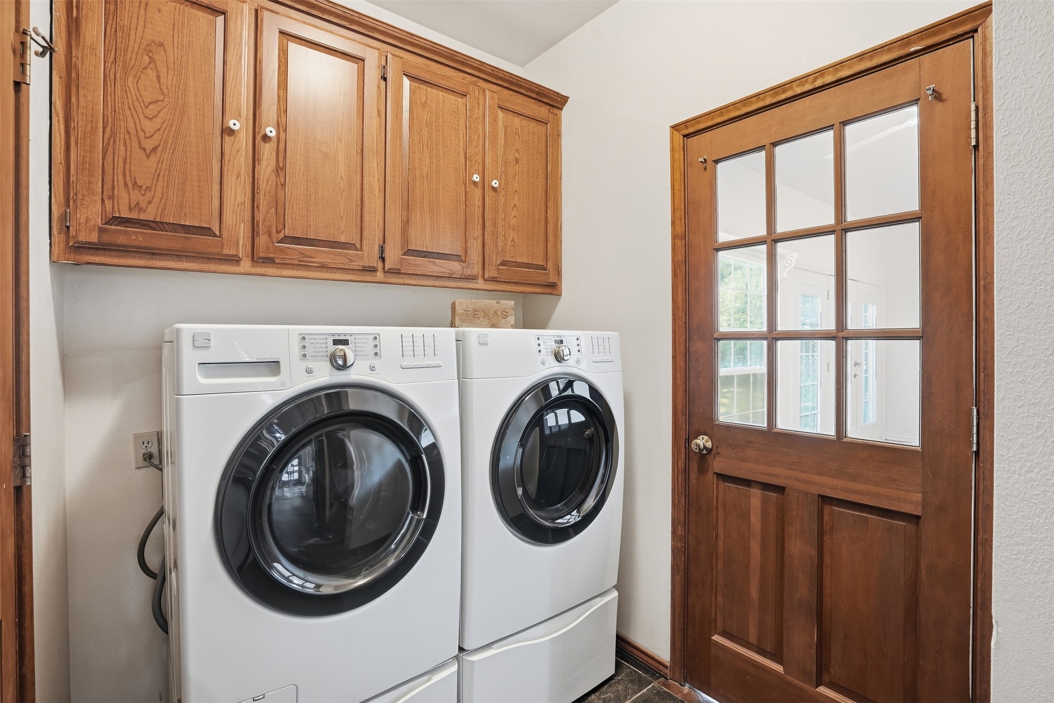 1000 Barry Lane Cleburne TX 76031