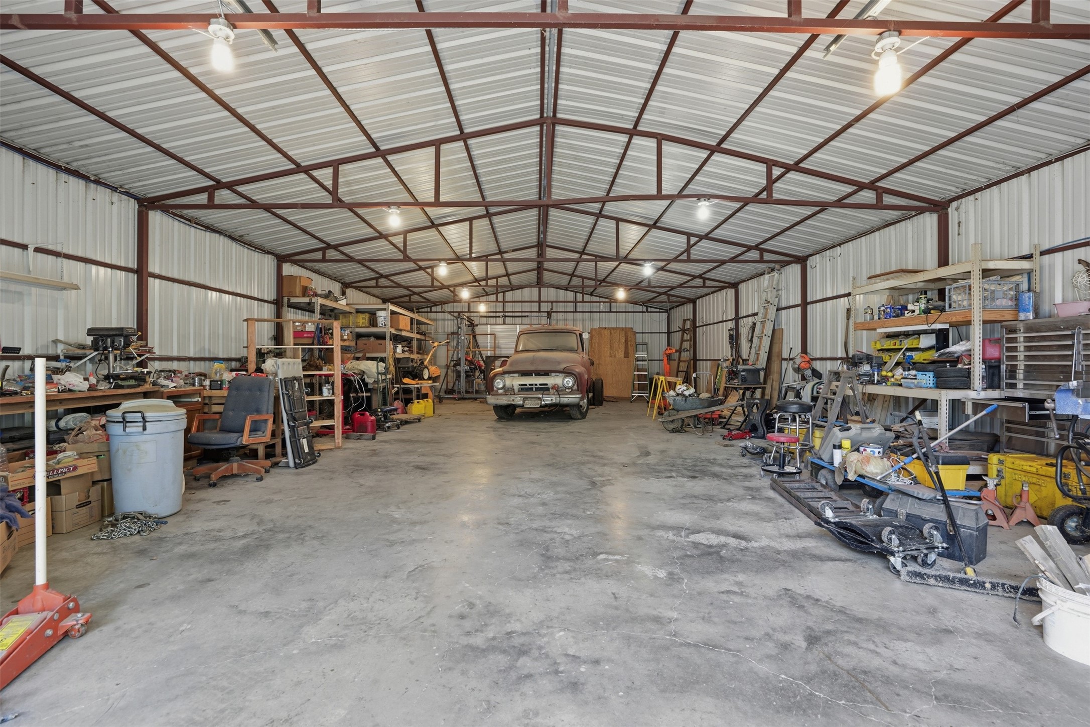 1000 Barry Lane Cleburne TX 76031