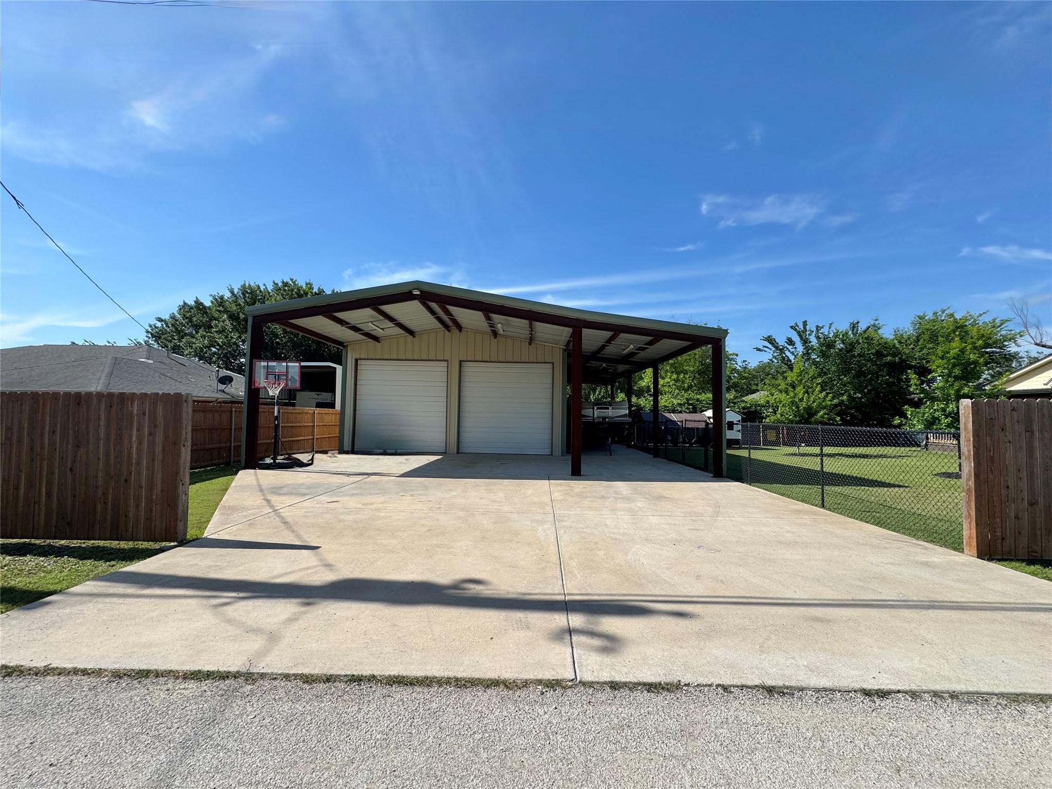 510 N Friou Street Alvarado TX 76009