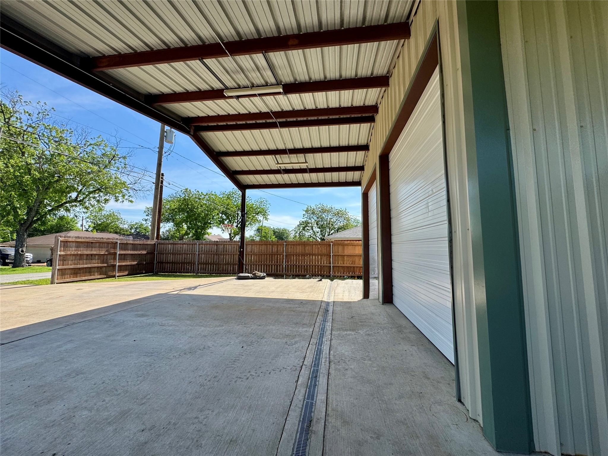 510 N Friou Street Alvarado TX 76009