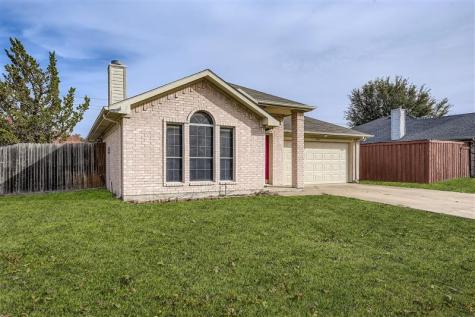 3326 Spring Meadow Lane Grand Prairie TX 75052