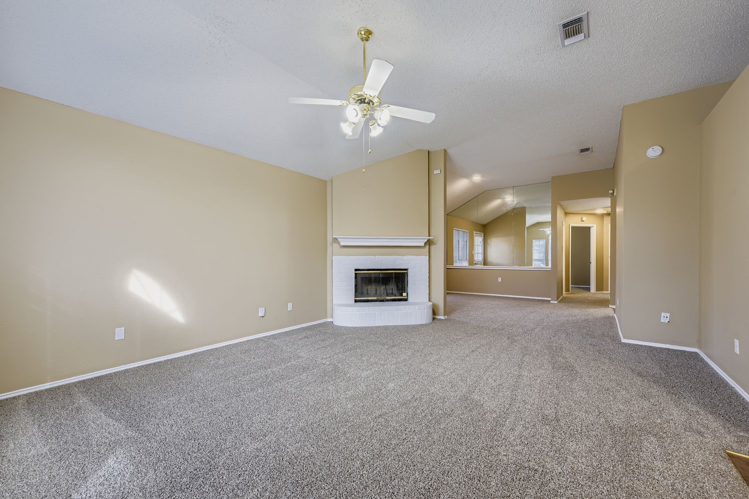 3326 Spring Meadow Lane Grand Prairie TX 75052