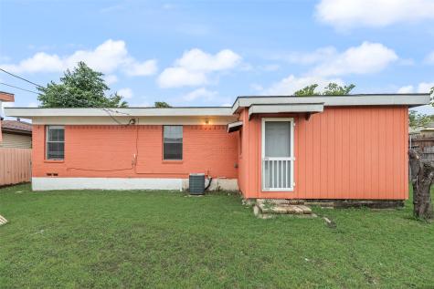 2211 Cardinal Lane Garland TX 75042