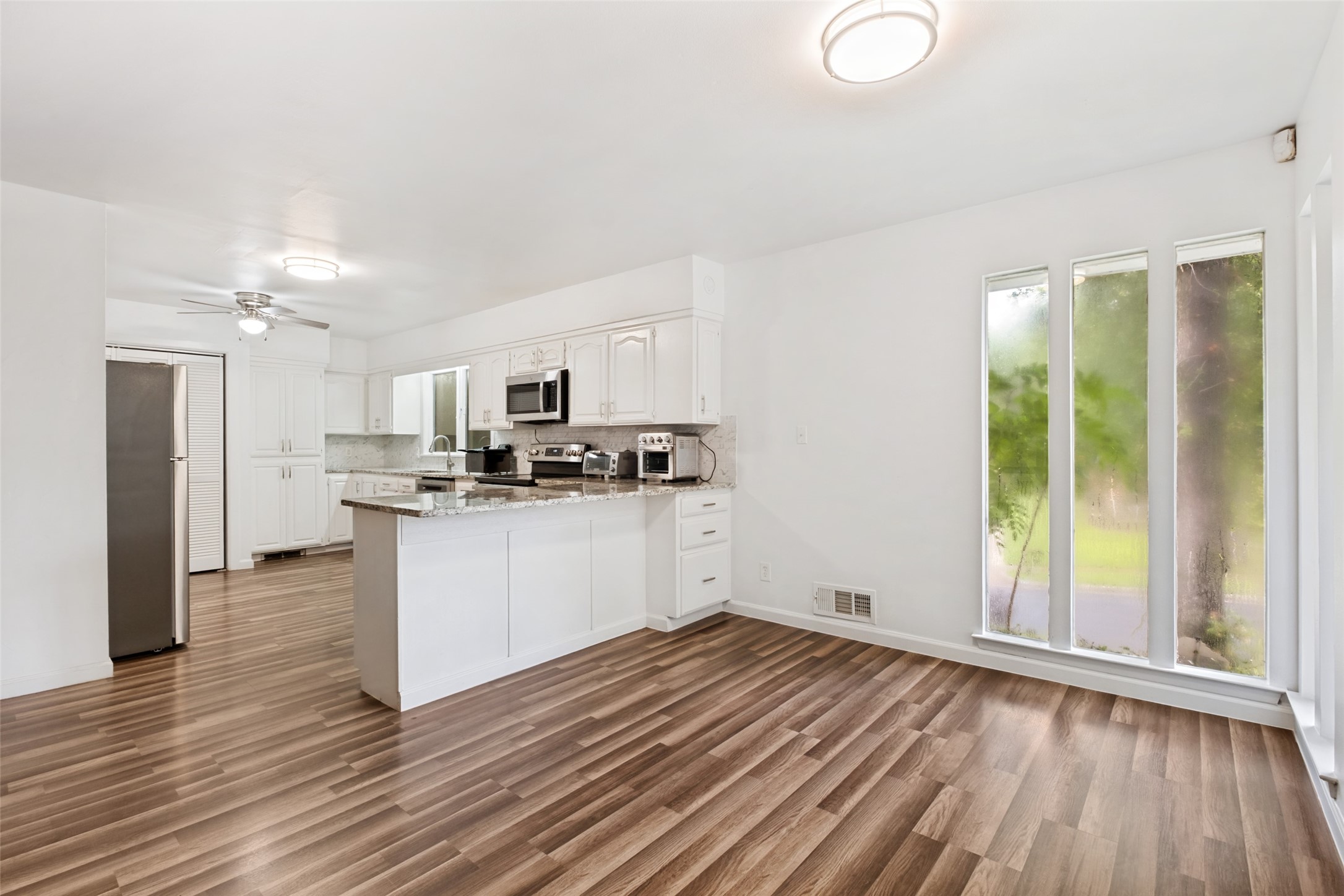 4315 Woodstock Drive Dallas TX 75232