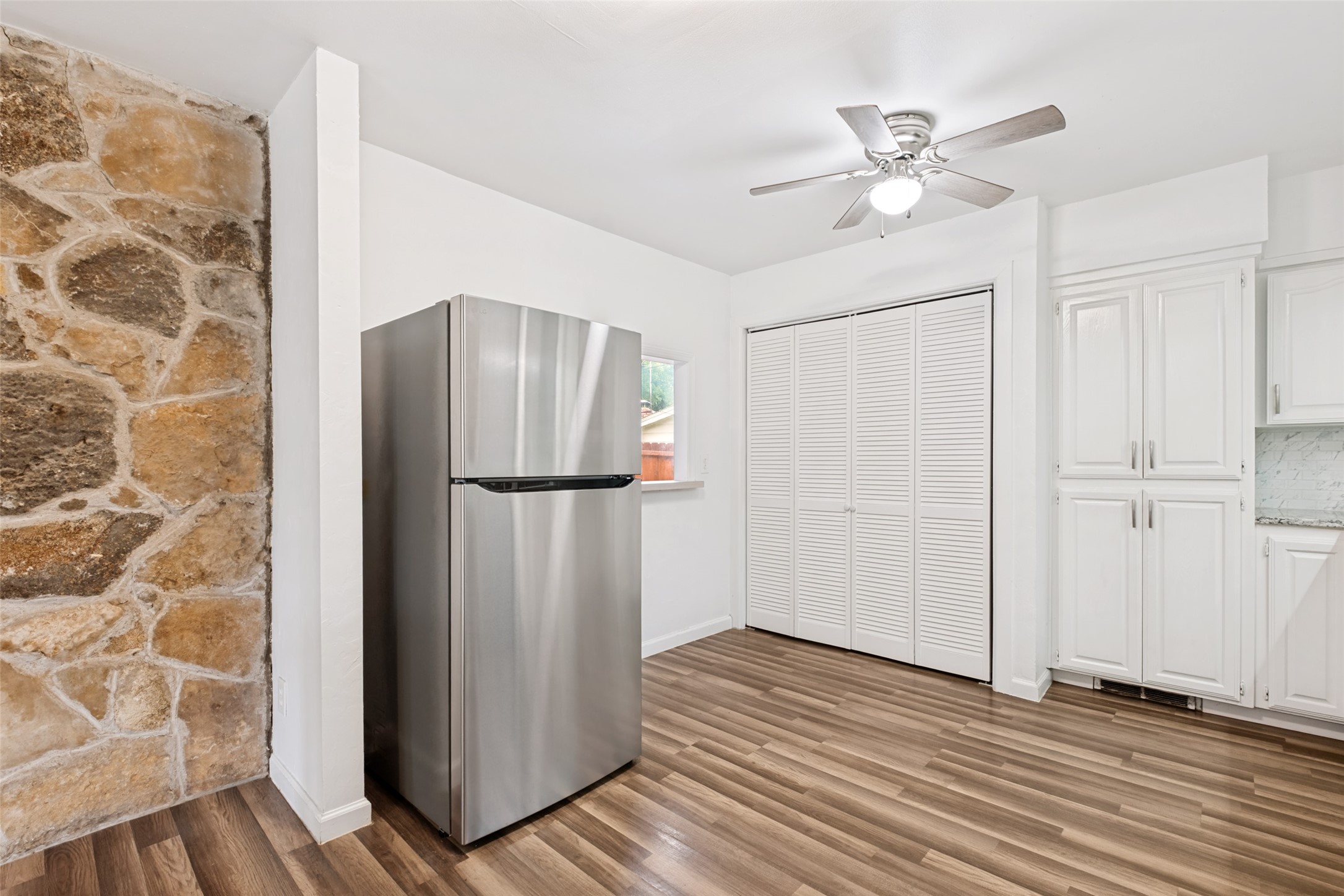 4315 Woodstock Drive Dallas TX 75232