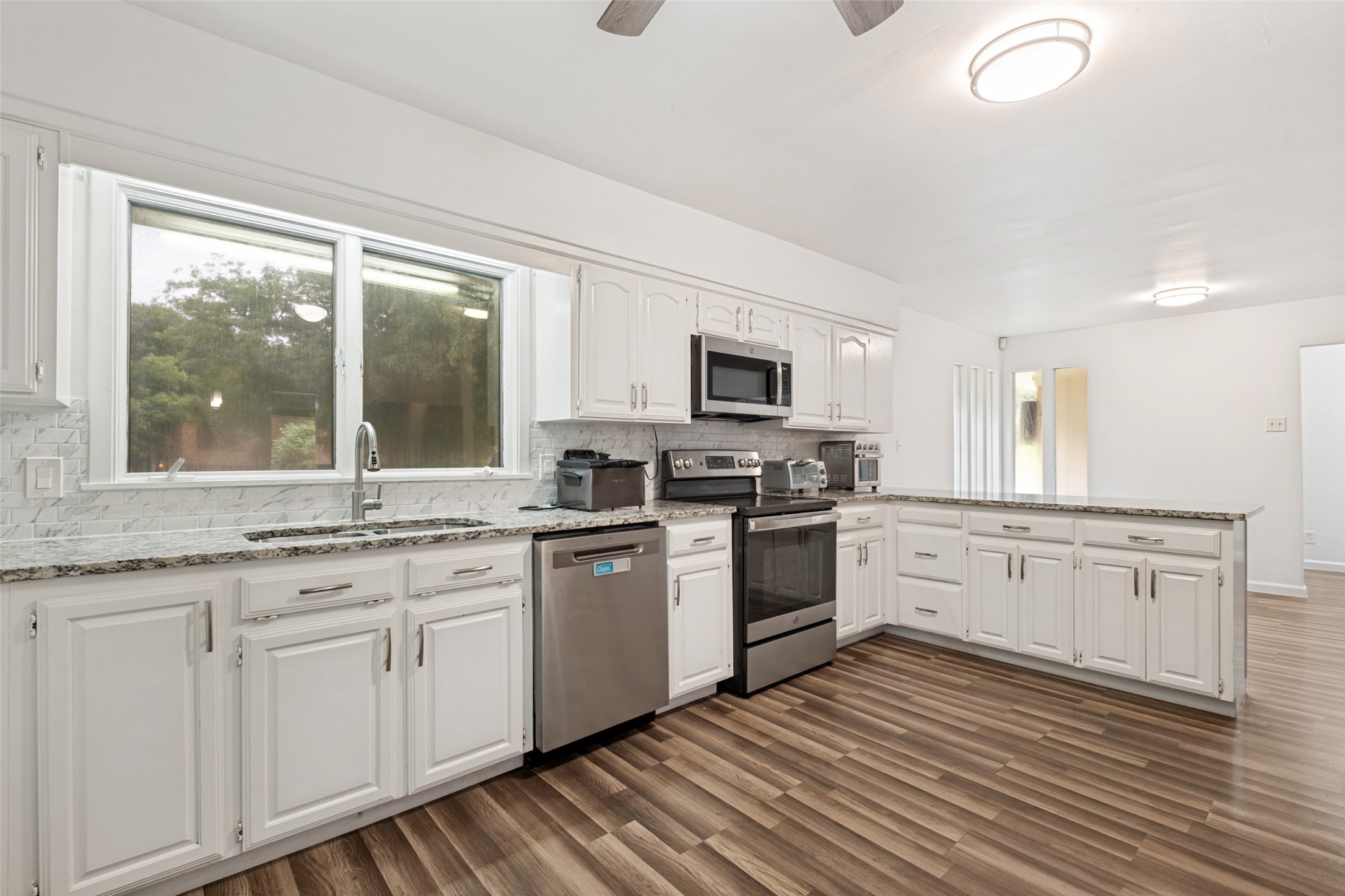 4315 Woodstock Drive Dallas TX 75232
