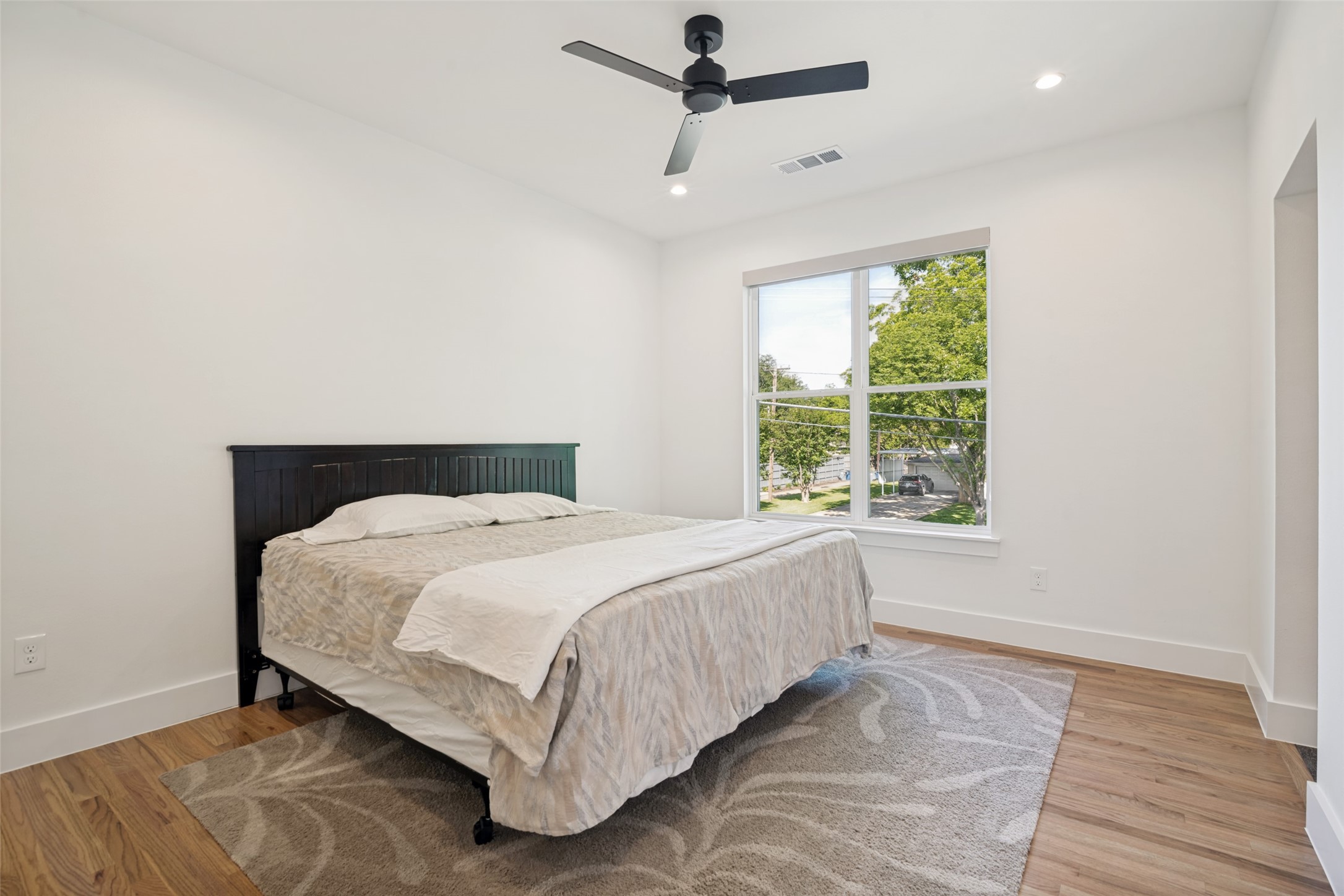 10226 Northlake Drive Dallas TX 75218