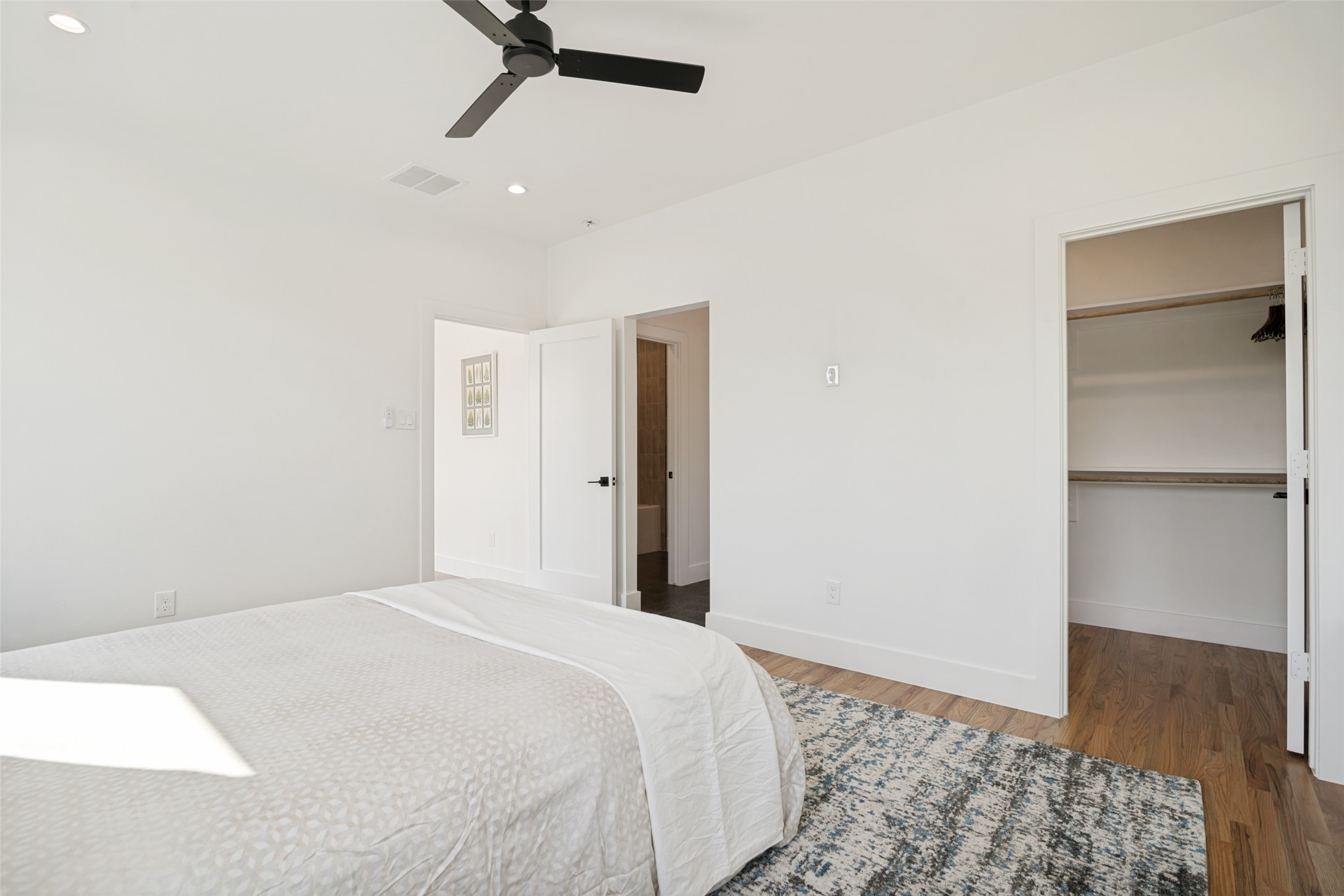 10226 Northlake Drive Dallas TX 75218