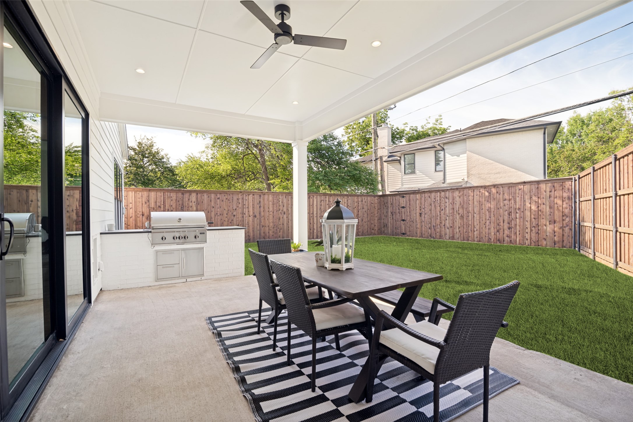 10226 Northlake Drive Dallas TX 75218
