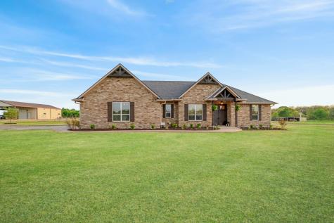 1390 County Road 3500 Honey Grove TX 75446