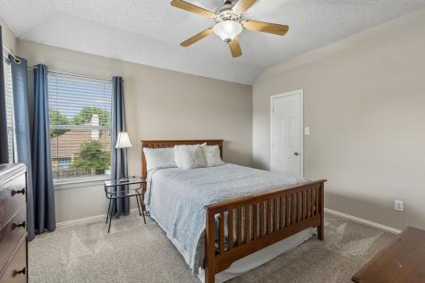 1105 Easton Lane Allen TX 75002