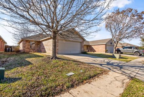 5824 Mountain Stream Trail Fort Worth TX 76244