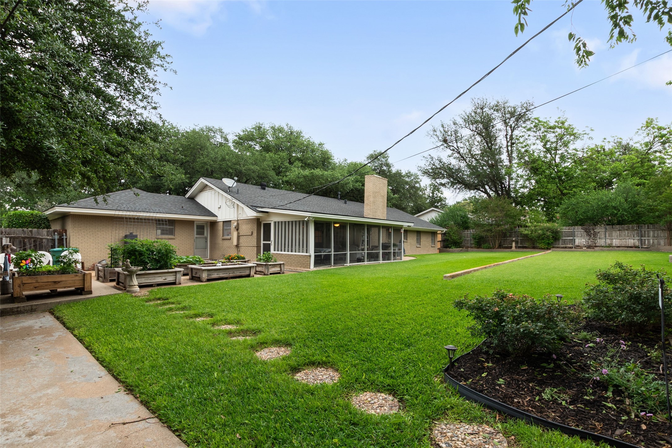 6041 Wimbleton Way Fort Worth TX 76133