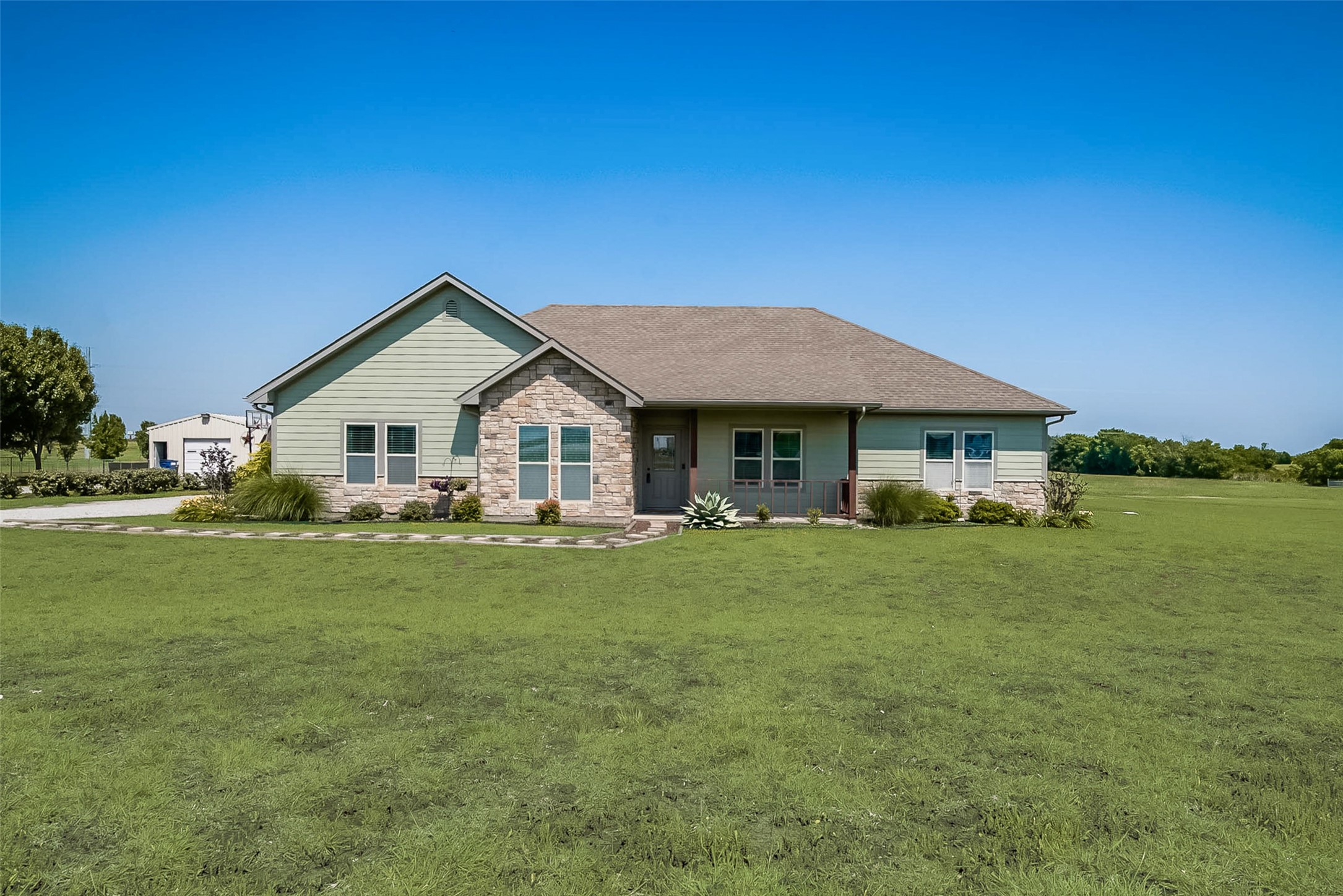256 Durning Road Van Alstyne TX 75495