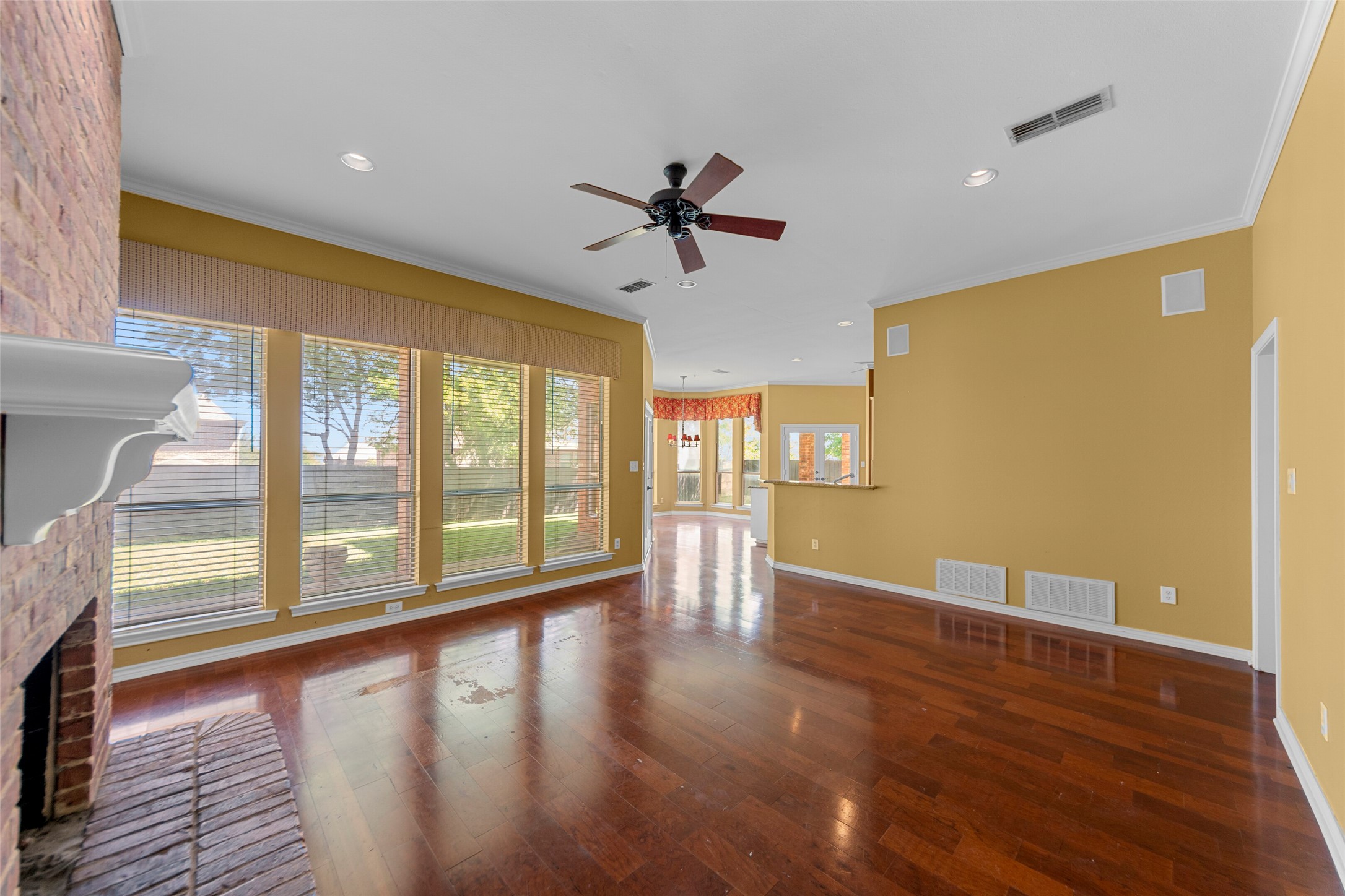 917 Hills Creek Drive Mckinney TX 75072