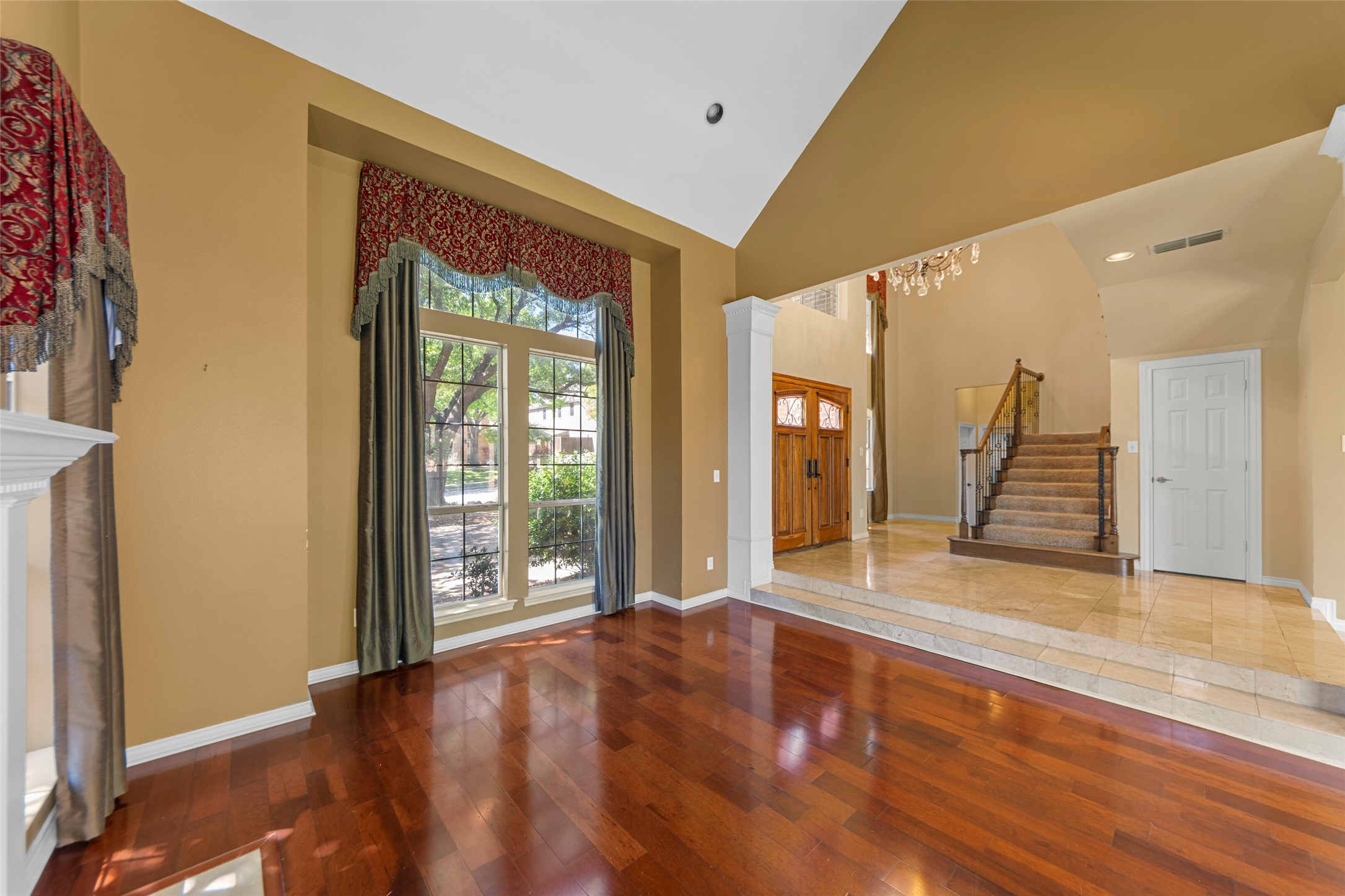917 Hills Creek Drive Mckinney TX 75072